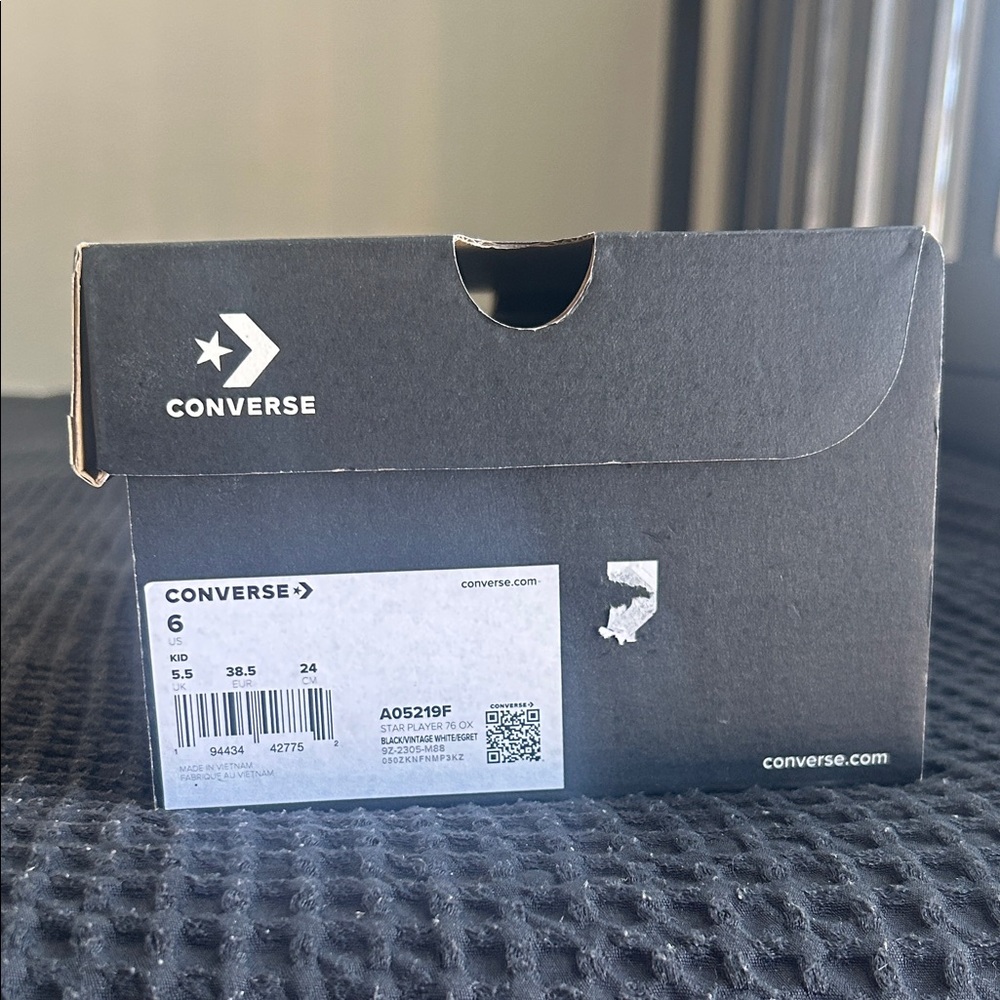 Converse Classic Black Shoe Box